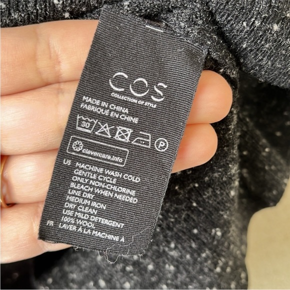 COS Speckle Batwing Turtleneck Sweater - 100% Wool - Picture 6 of 7